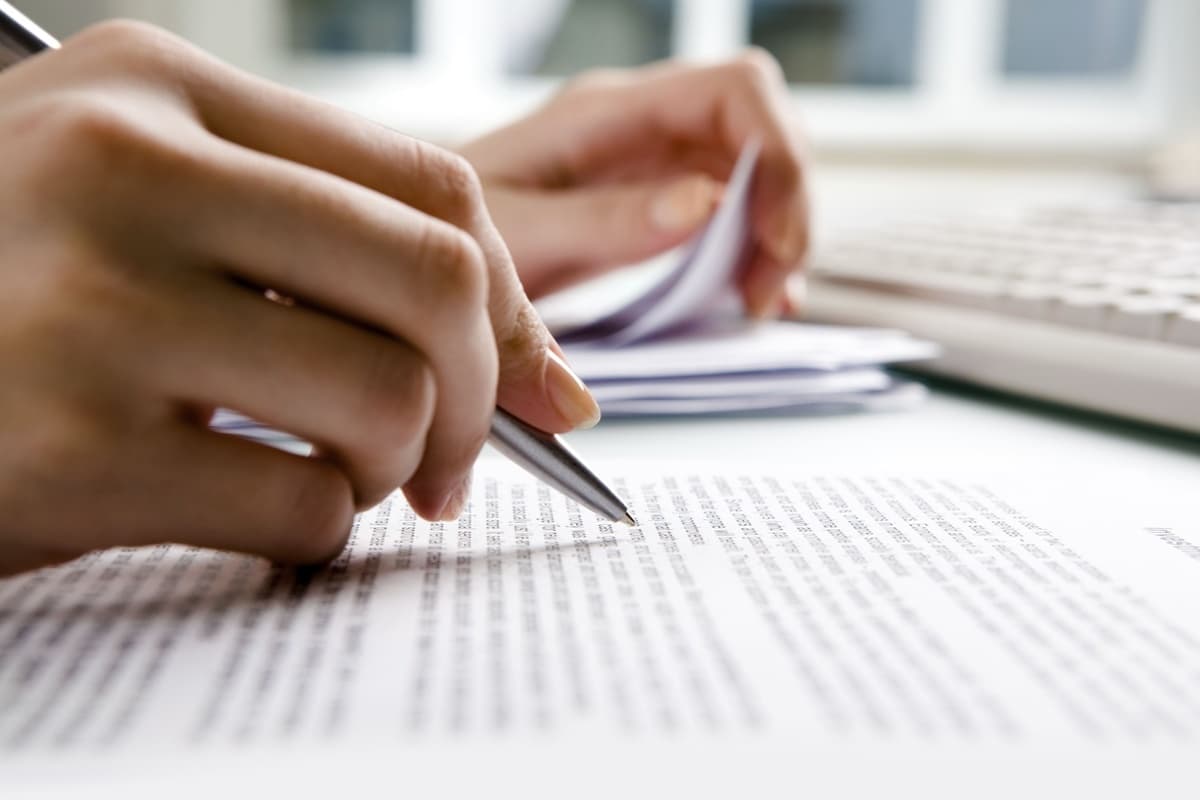 طريقة كتابة البحث العلمي خطوة بخطوة